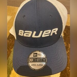 Bauer New Era 39Thirty mesh back Large/Extra Large navy hat